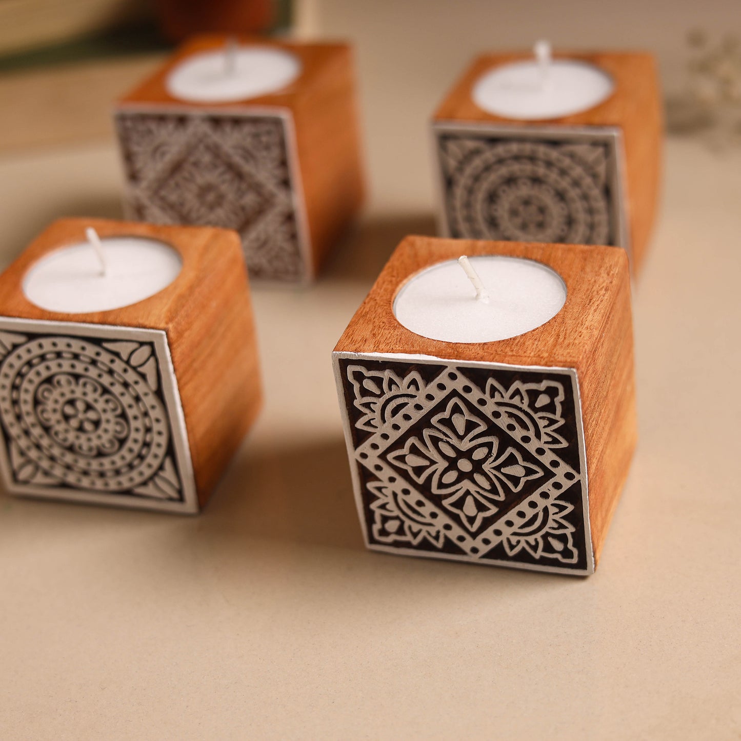 Set of 4 hand carved bakayan wood tealight candle holder 19