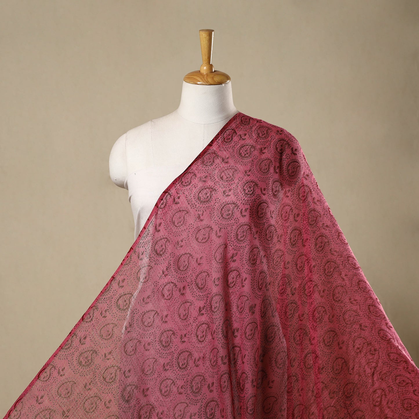 Natural Dyed Kota Doria Cotton Hand Block Bagh Print Fabric 11