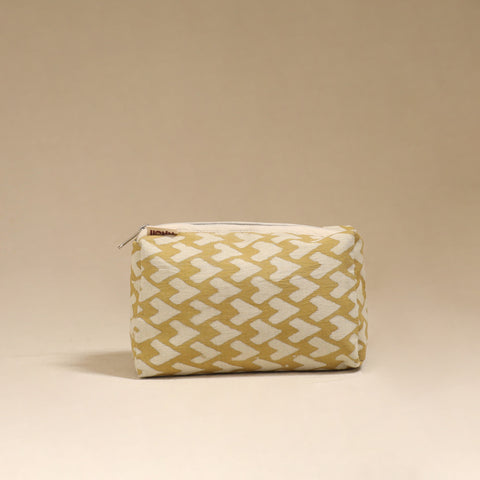 Handcrafted Fabric Toiletry Bag 03