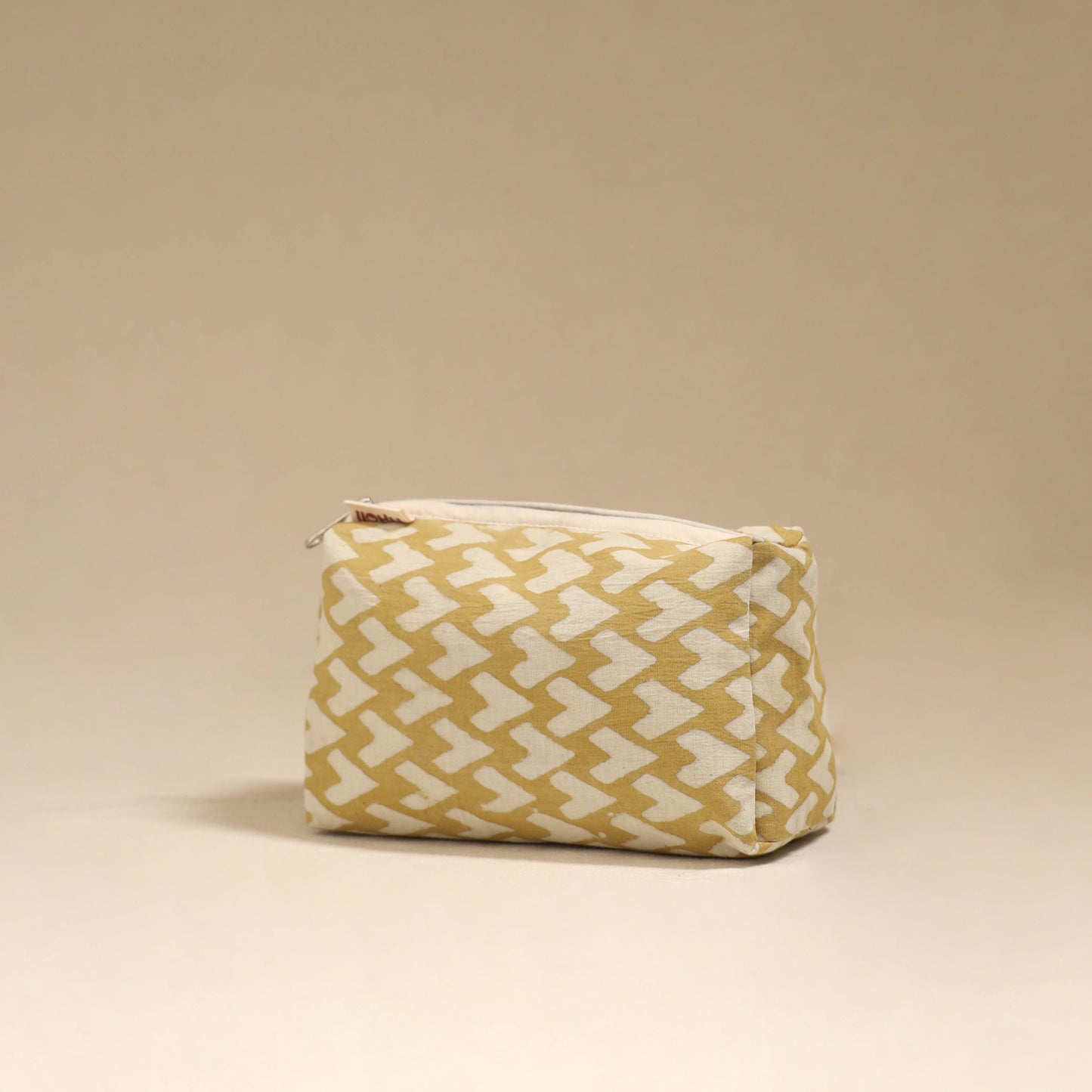 Handcrafted Fabric Toiletry Bag 03