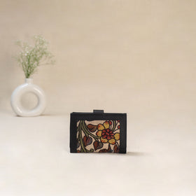 Beige - Srikalahasti Kalamkari Handpainted Wallet 90