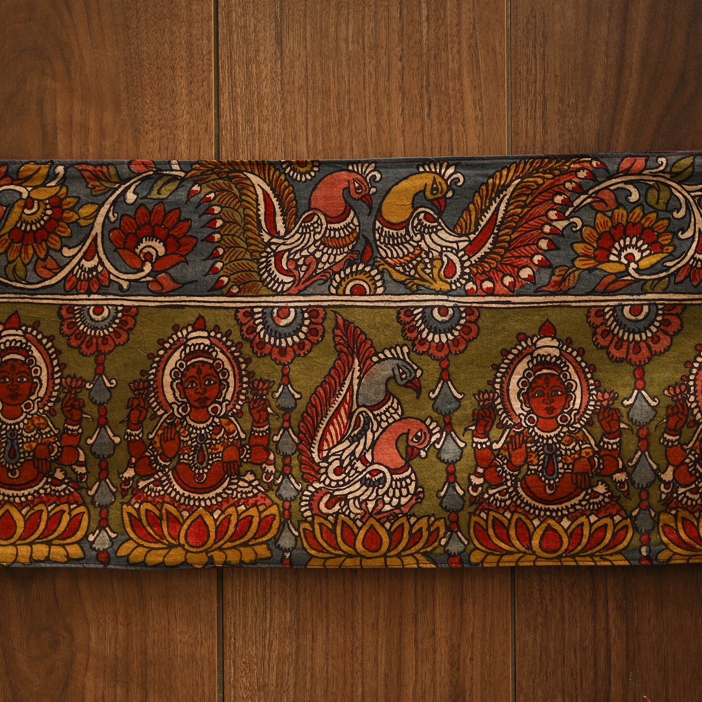 Handpainted kalamkari ashtalakshmi toran (11 x 55 in) 27