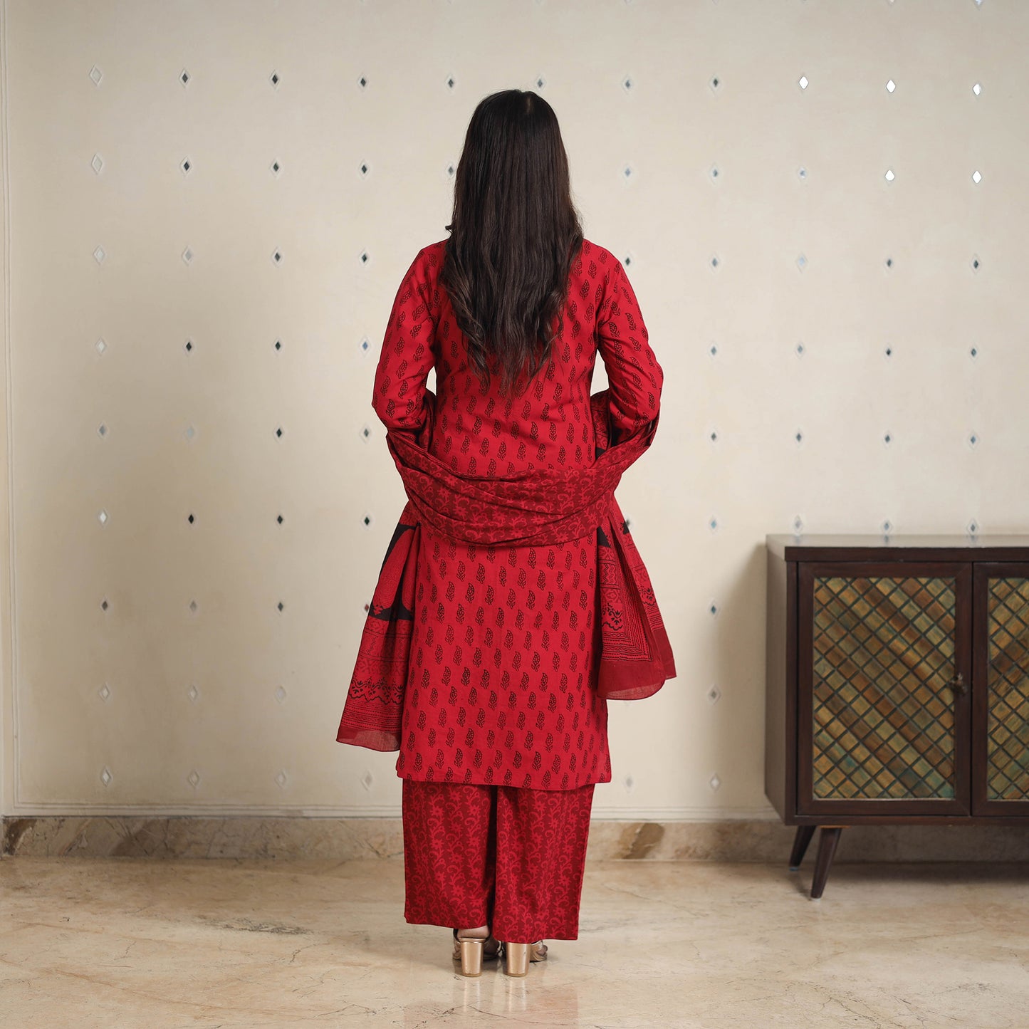 Red - bagh cotton suit set (set of 3) 02 - handcrafted