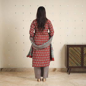 Red - bagh cotton suit set (set of 3) 07 - handcrafted