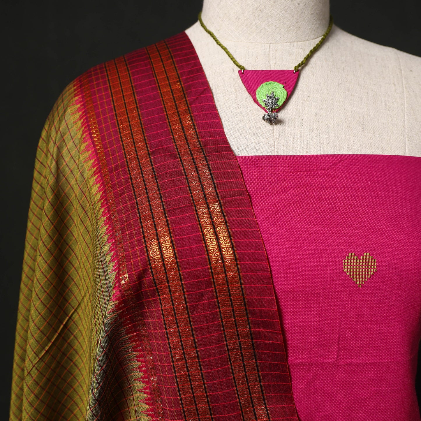 Jacquard Woven 2pc Cotton Unstitched Dress Material Kurta Set with Jewellery 10