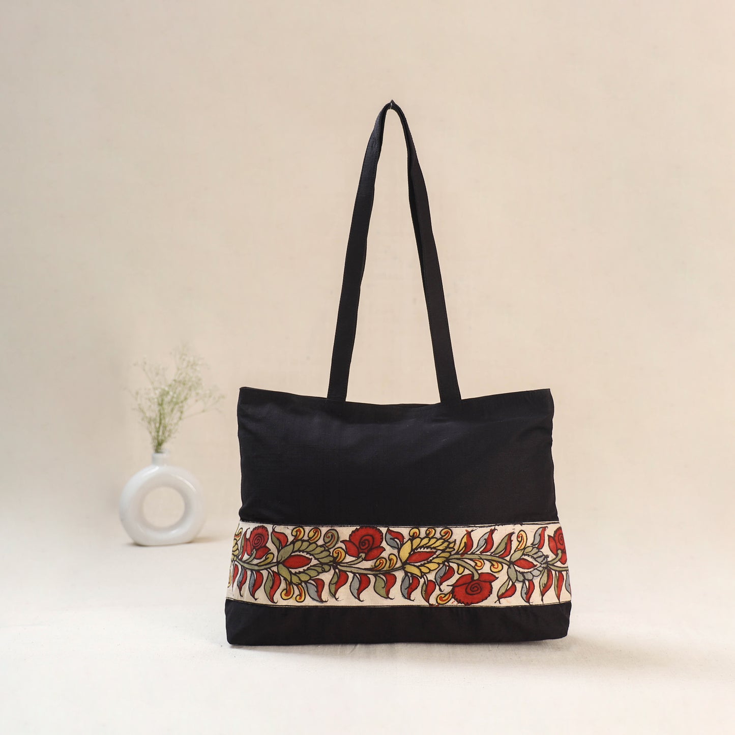 Black - Srikalahasti Kalamkari Handpainted Shoulder Bag 03