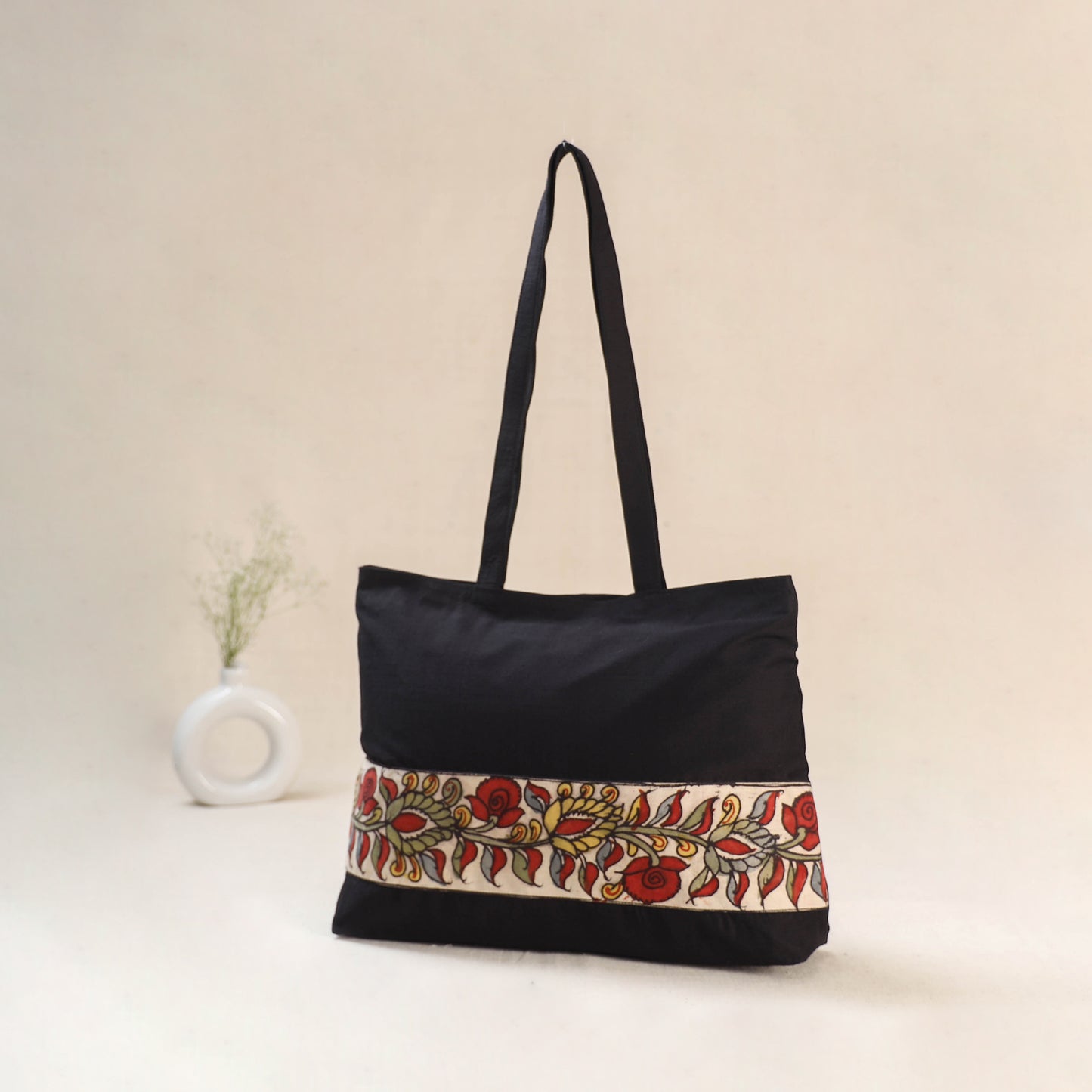 Black - Srikalahasti Kalamkari Handpainted Shoulder Bag 03