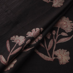 Akola Hand Block Print Slub Cotton Fabric 02