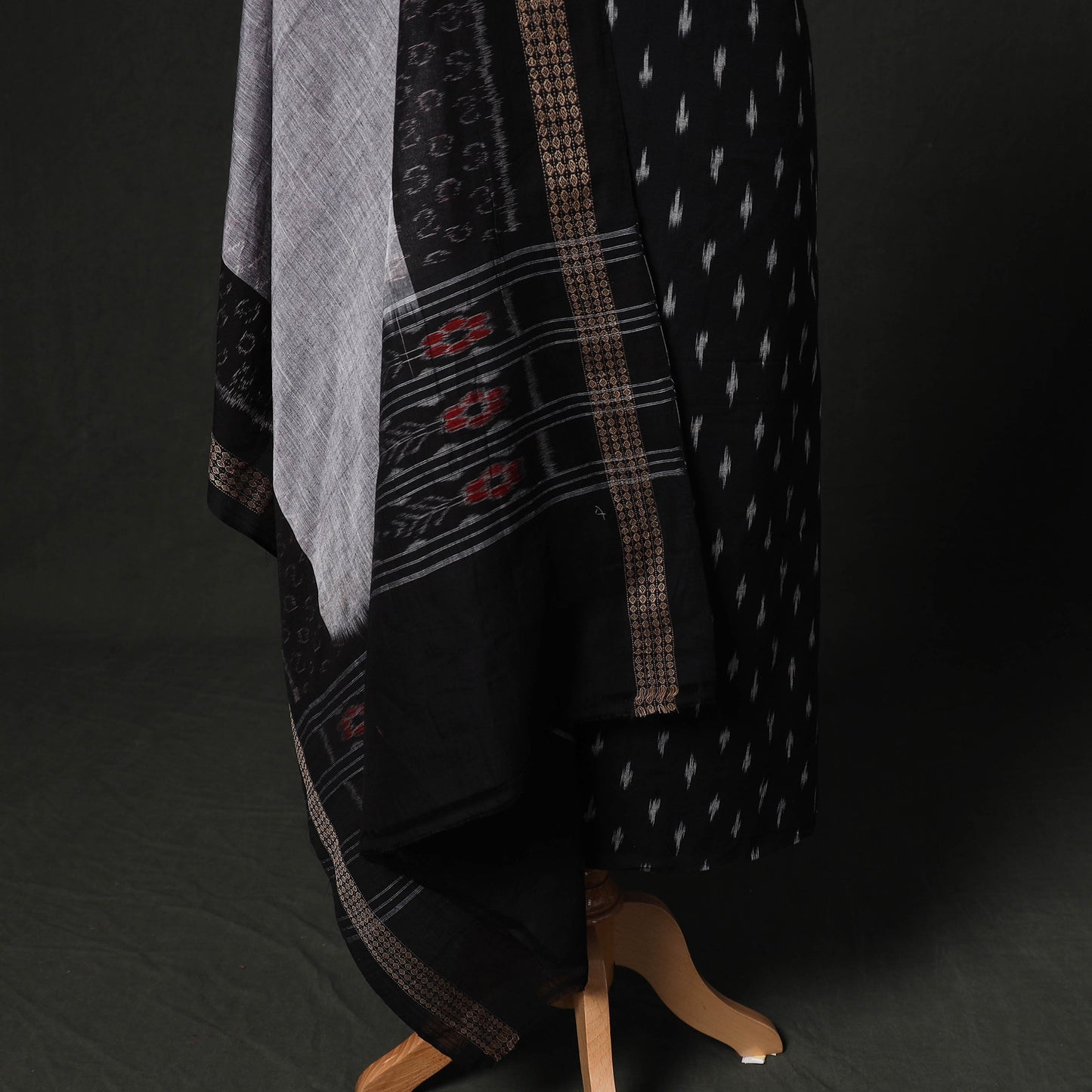 Pochampally Ikat Woven 2pc Cotton Unstitched Dress Material Kurta Set with Jewellery 22