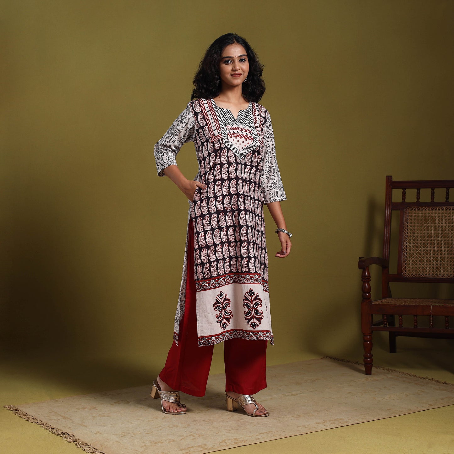 Black - natural dyed cotton straight bagh kurta 01