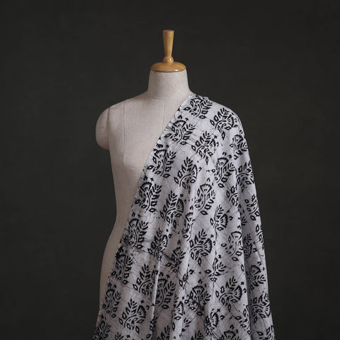 Kutch Hand Block Batik Print Pure Cotton Fabric 39