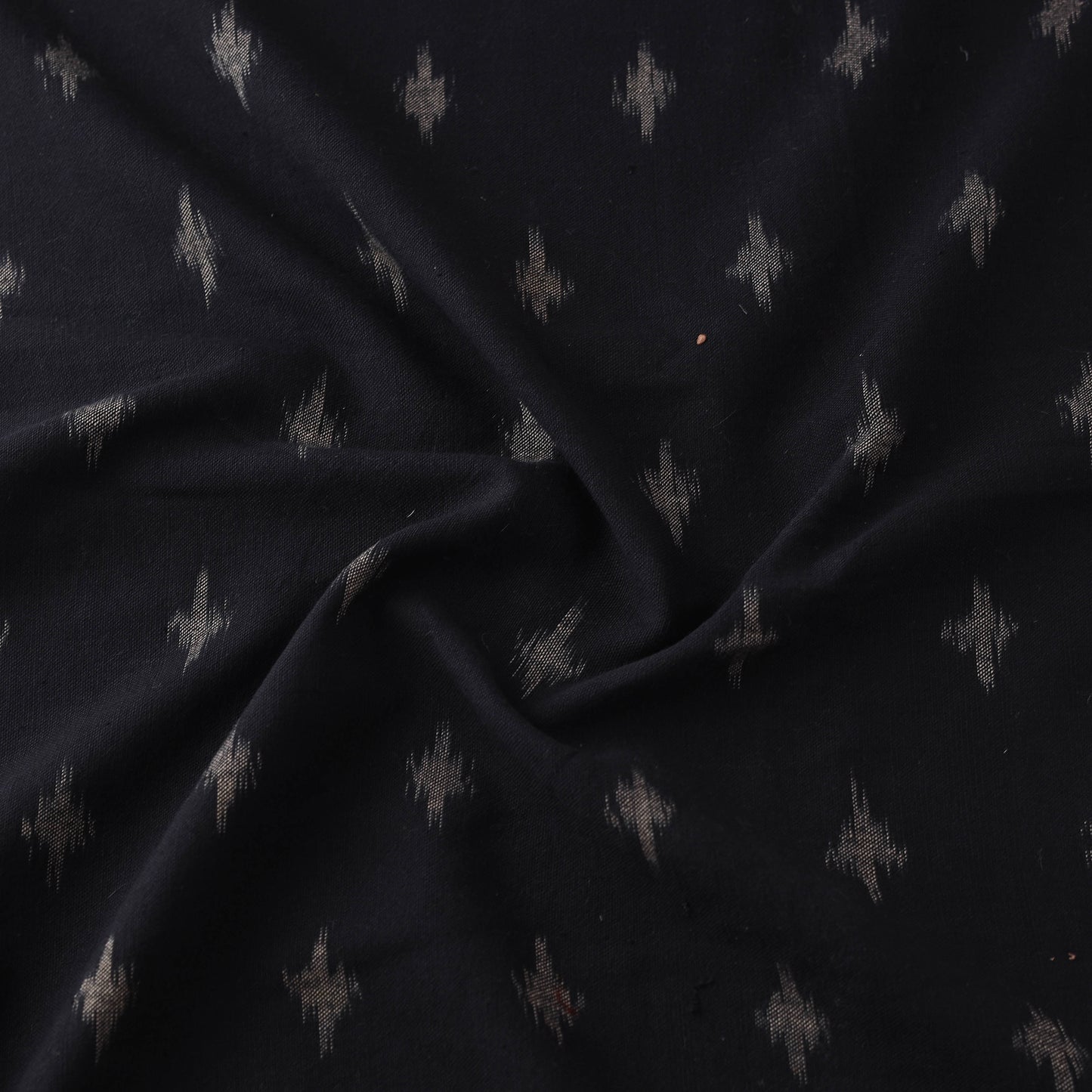Pochampally Ikat Cotton Fabric with Kalamkari Border 04