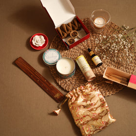 Nirmalaya christmas & new year special gift box 44