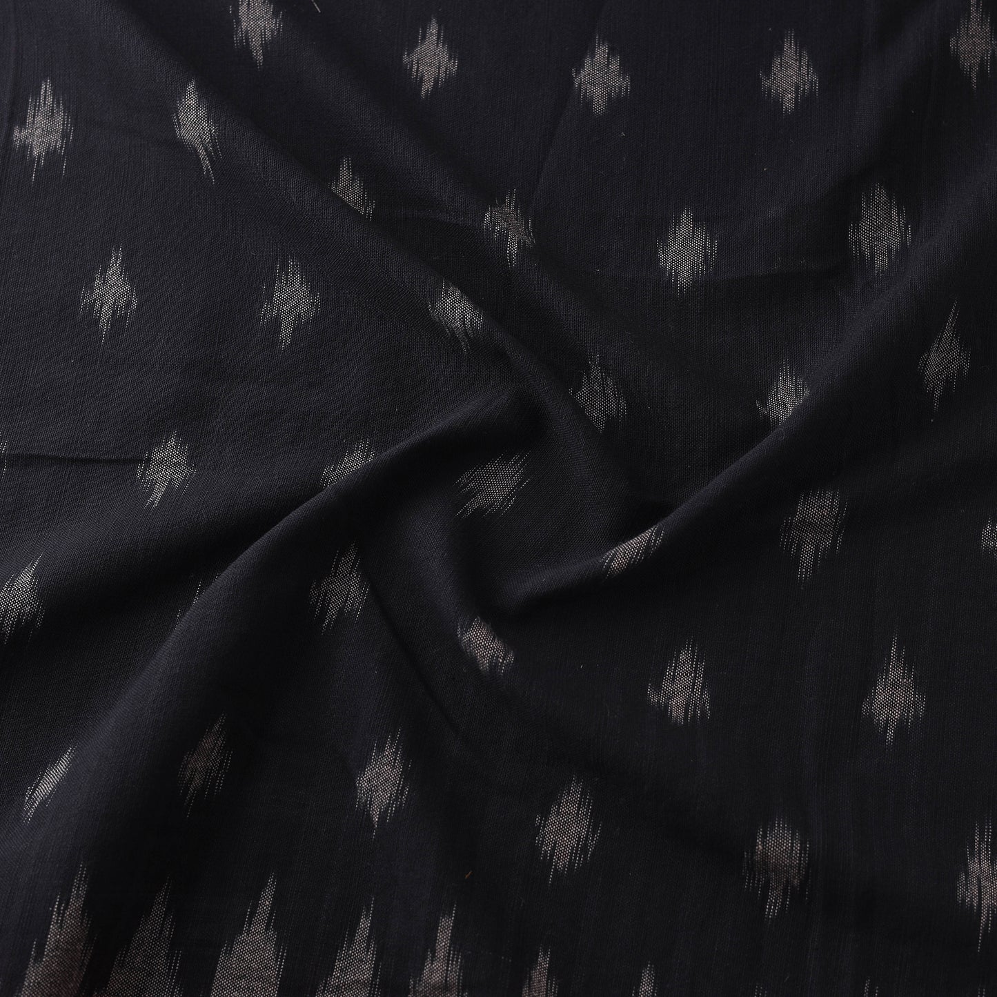 Pochampally Ikat Cotton Fabric with Kalamkari Border 06