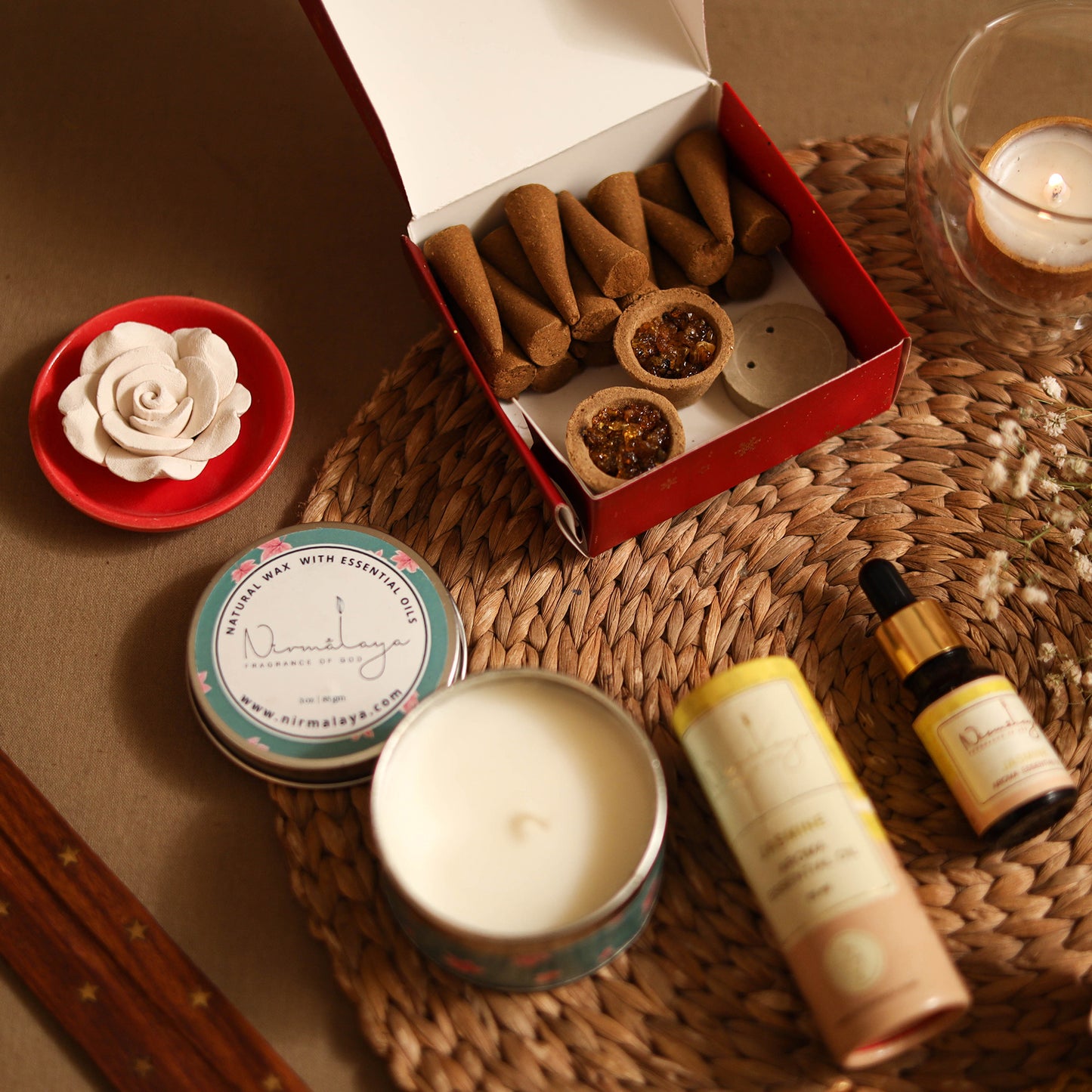 Nirmalaya christmas & new year special gift box 44