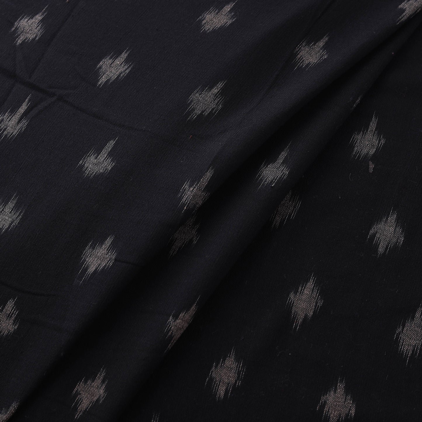 Pochampally Ikat Cotton Fabric with Kalamkari Border 07