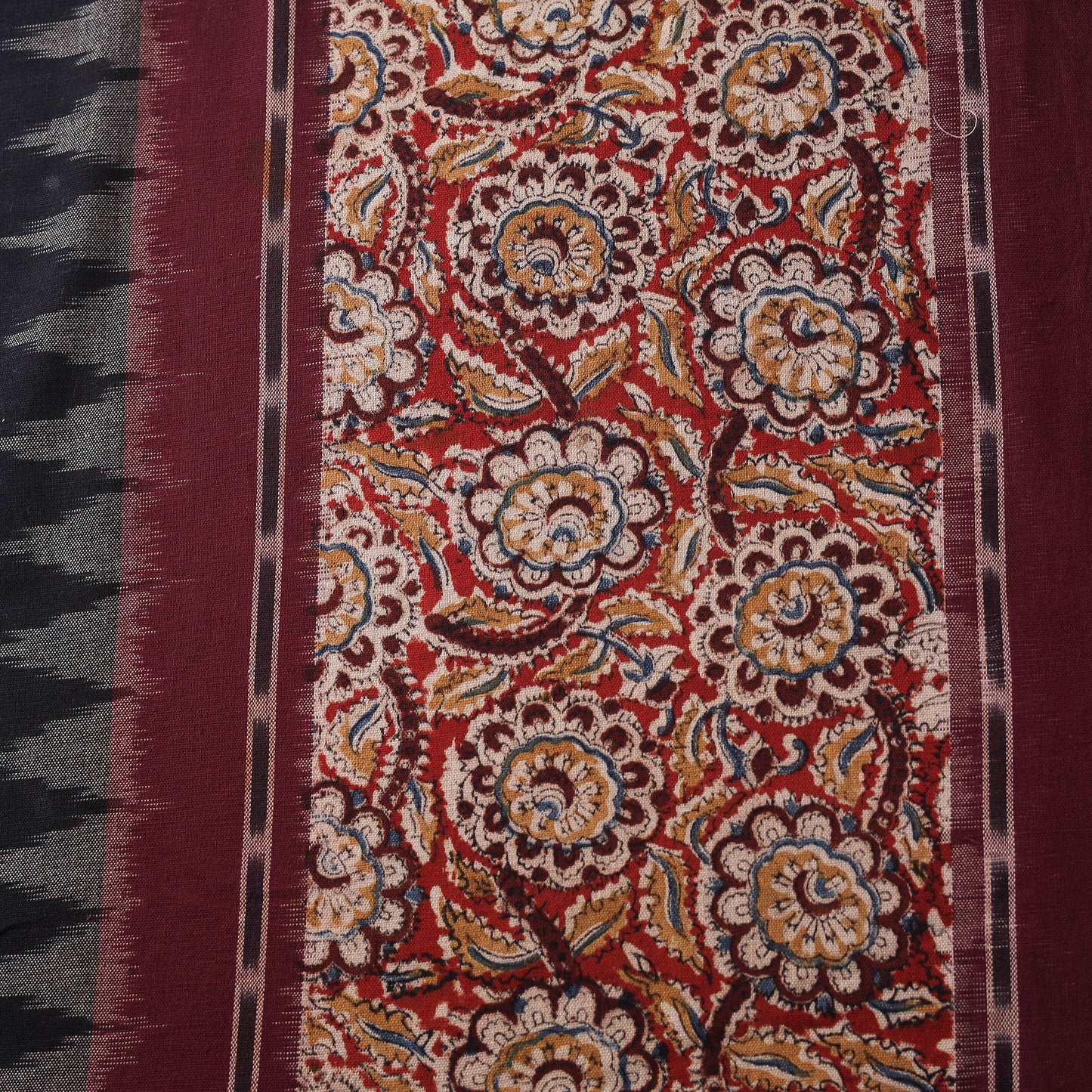 Pochampally Ikat Cotton Fabric with Kalamkari Border 07