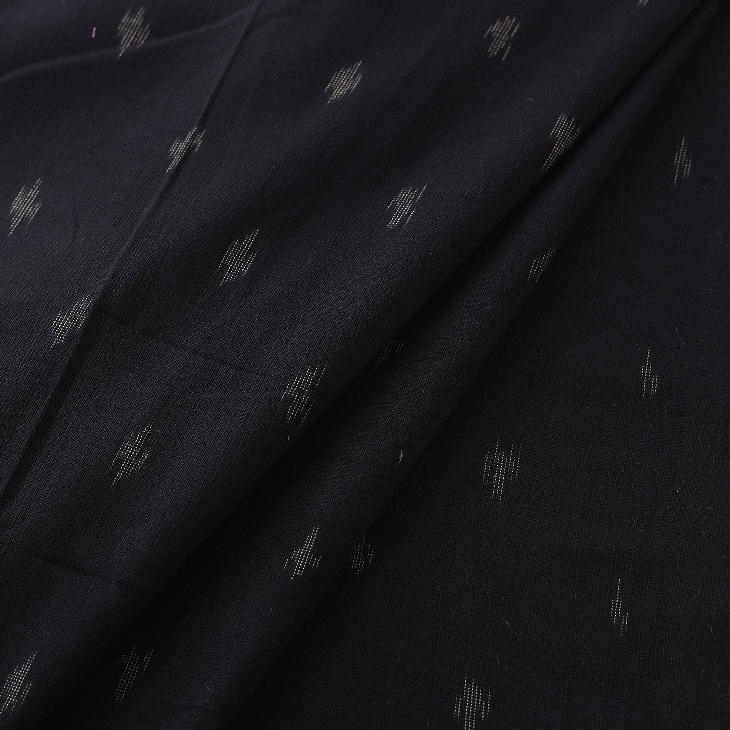 Pochampally Ikat Cotton Fabric with Kalamkari Border 09