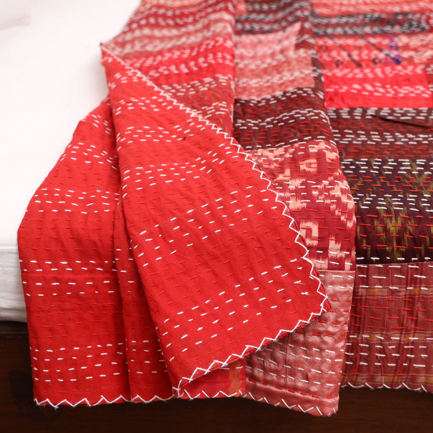 Red - Khambadiya Tagai Patchwork Quilt / Gudri / Blanket 08