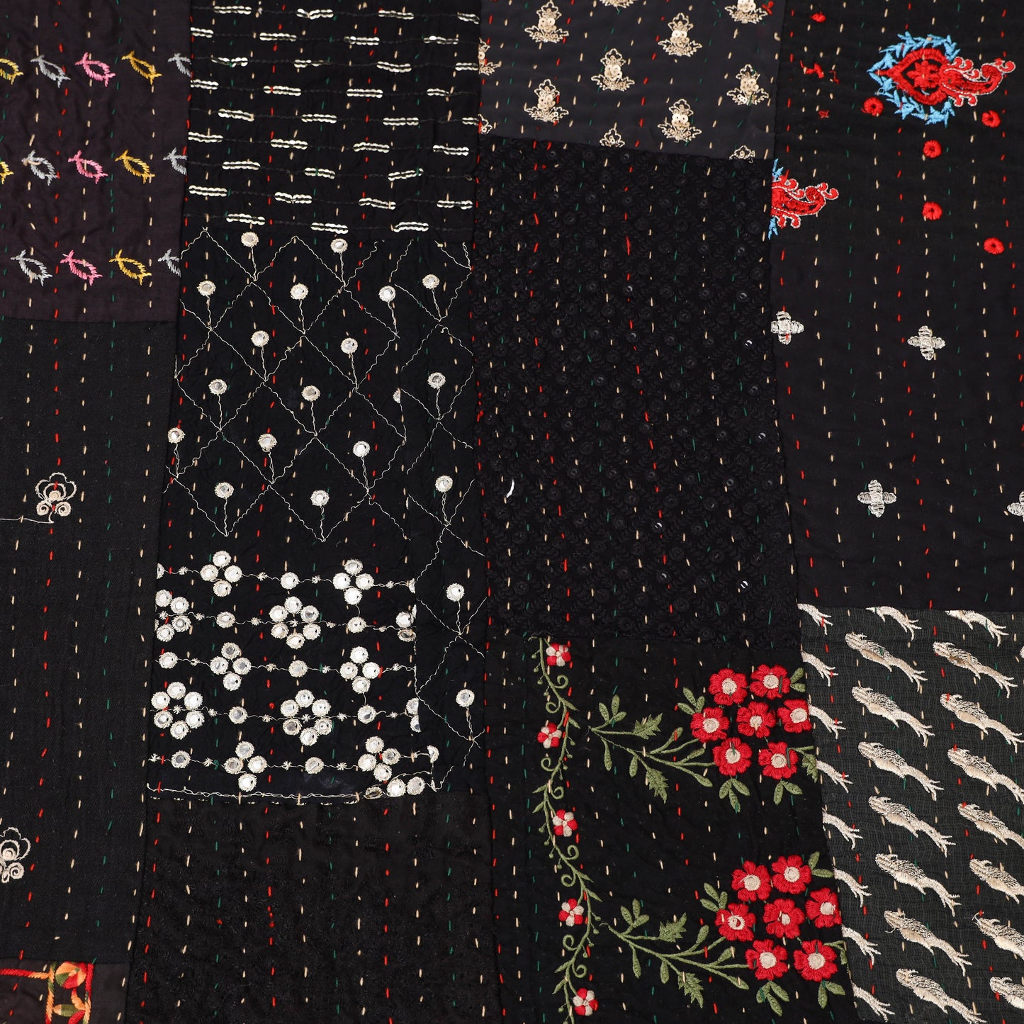 Black - Khambadiya Tagai Patchwork Quilt / Gudri / Blanket 13