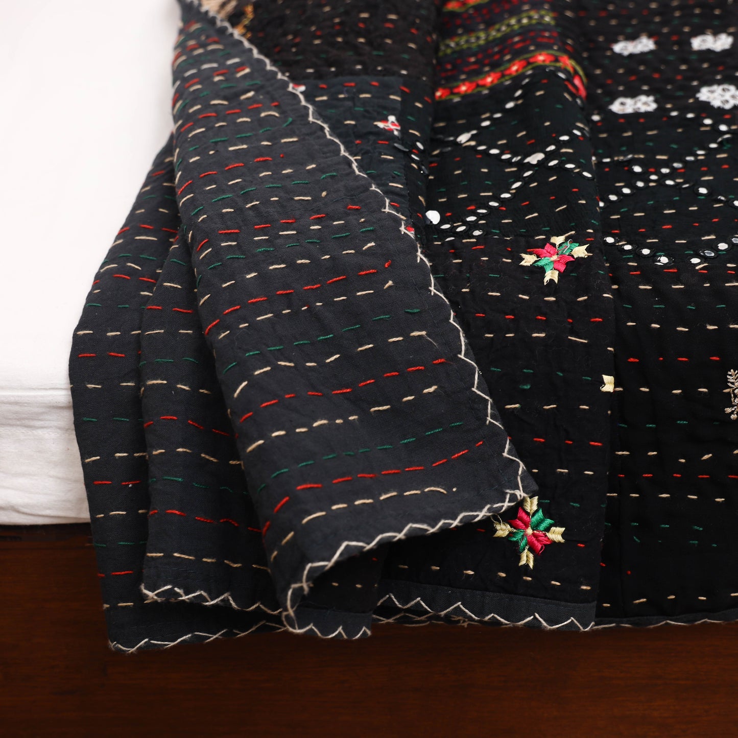 Black - Khambadiya Tagai Patchwork Quilt / Gudri / Blanket 13