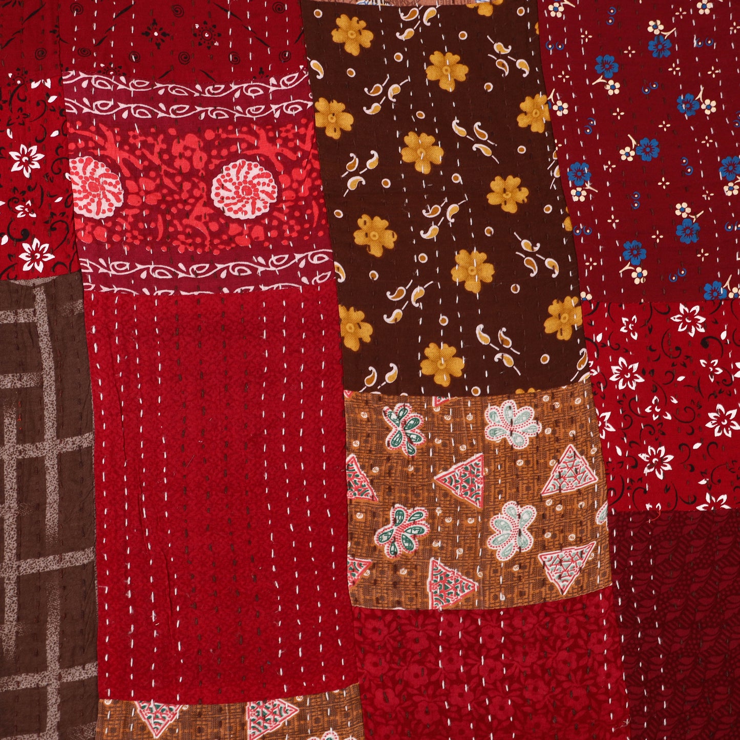 Maroon - Khambadiya Tagai Patchwork Quilt / Gudri / Blanket 21