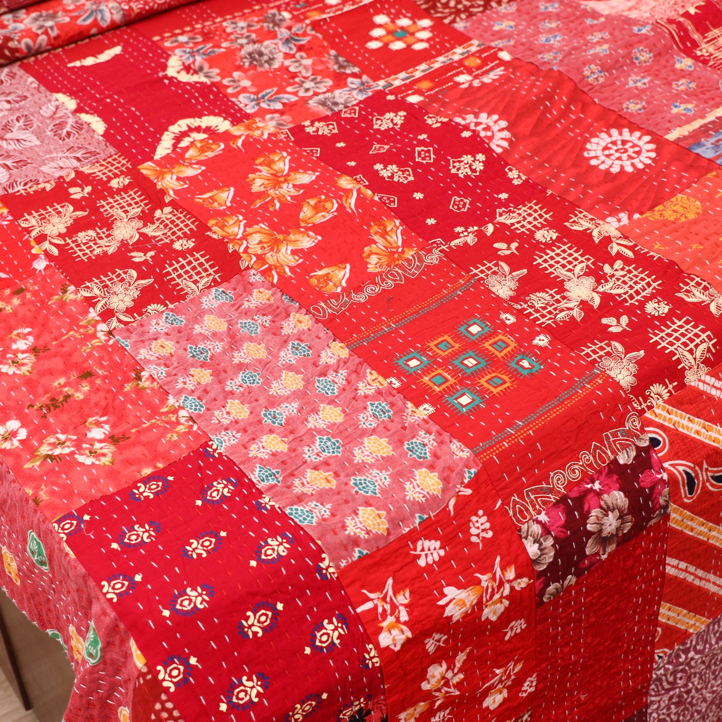 Red - Khambadiya Tagai Patchwork Quilt / Gudri / Blanket 23