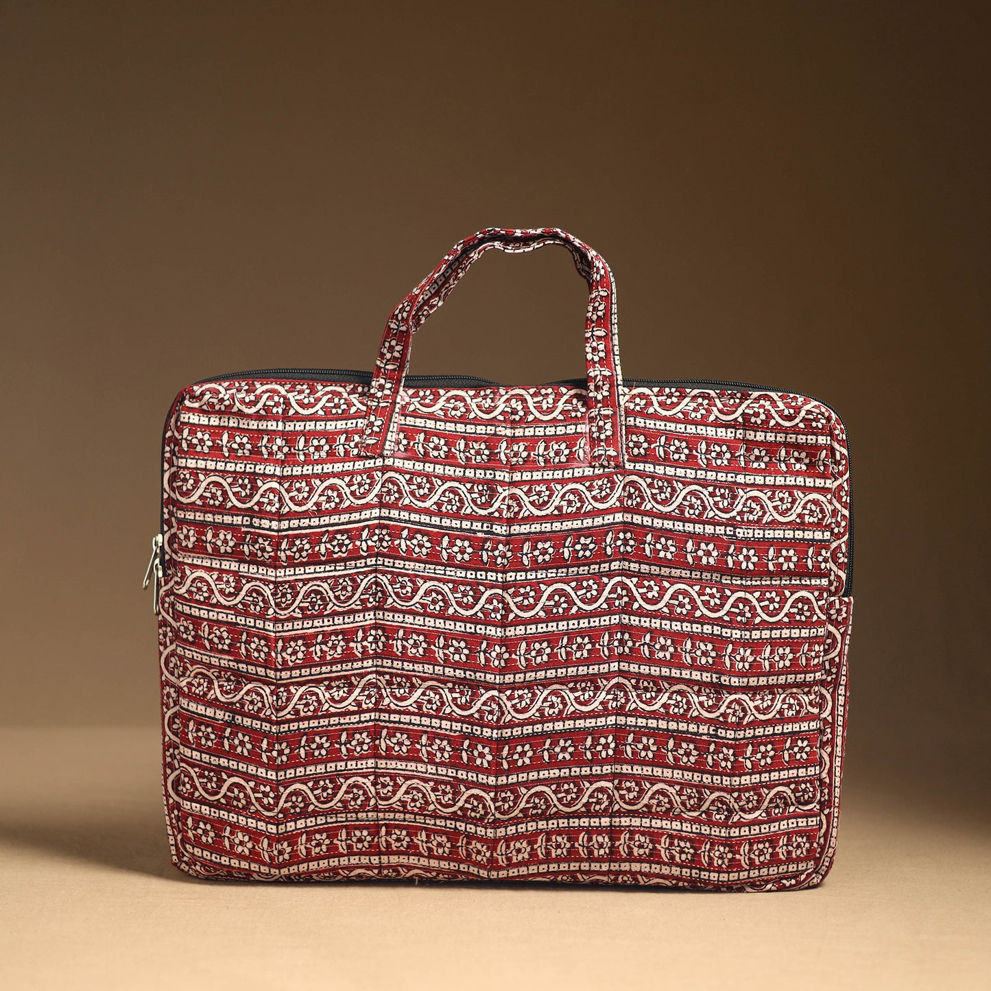 Red - Handmade Quilted Cotton Laptop Bag (12 x 16 in) 20