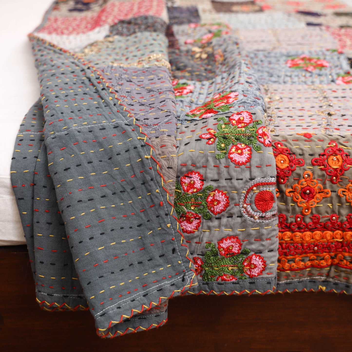 Grey - Khambadiya Tagai Patchwork Quilt / Gudri / Blanket 26