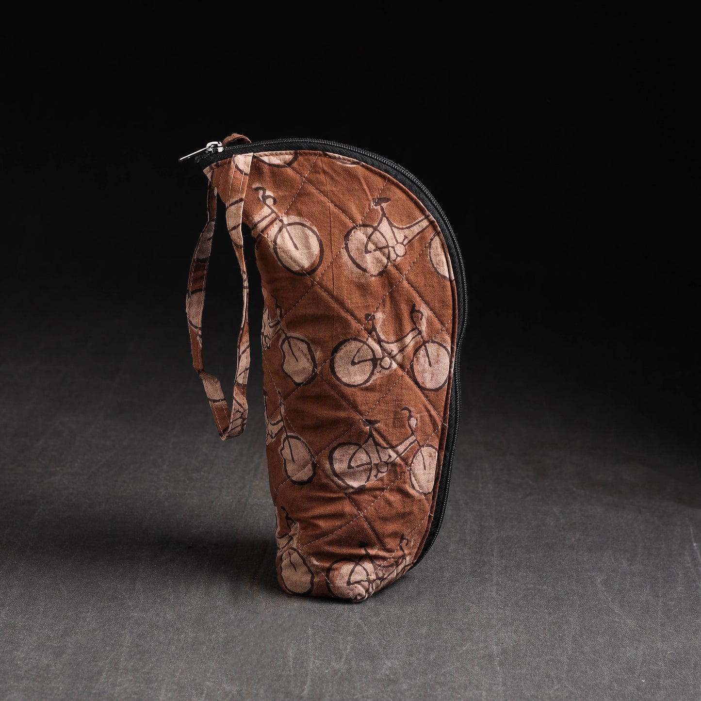Handmade 1L Water Bottle Cover 23