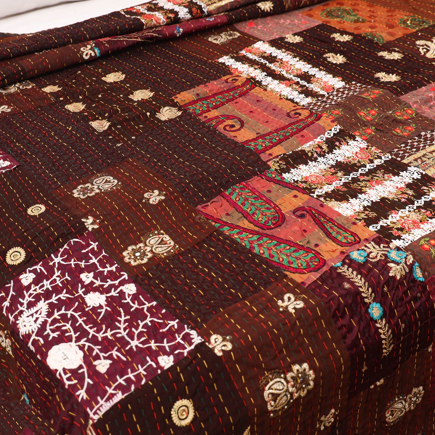 Brown - Khambadiya Tagai Patchwork Quilt / Gudri / Blanket 31