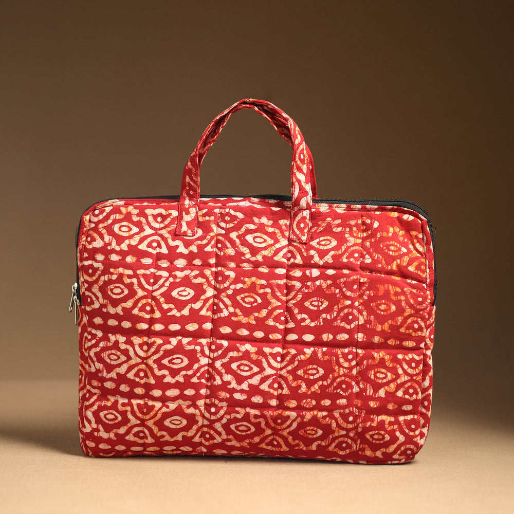 Red - Handmade Quilted Cotton Laptop Bag (12 x 16 in) 38