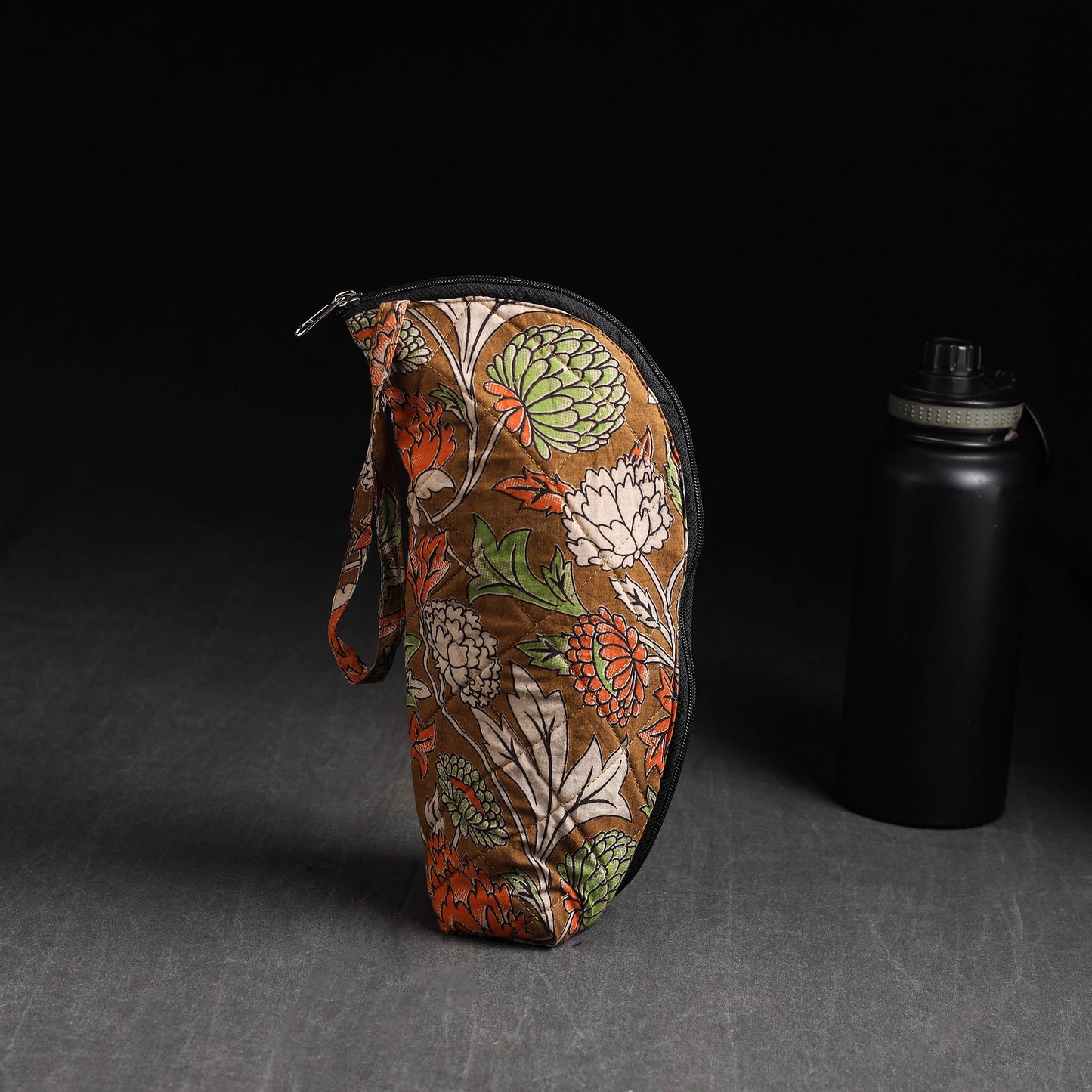 Handmade 1L Water Bottle Cover 32