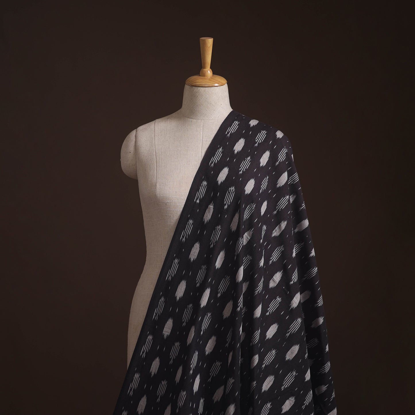 Pochampally Ikat Woven Cotton Fabric 15