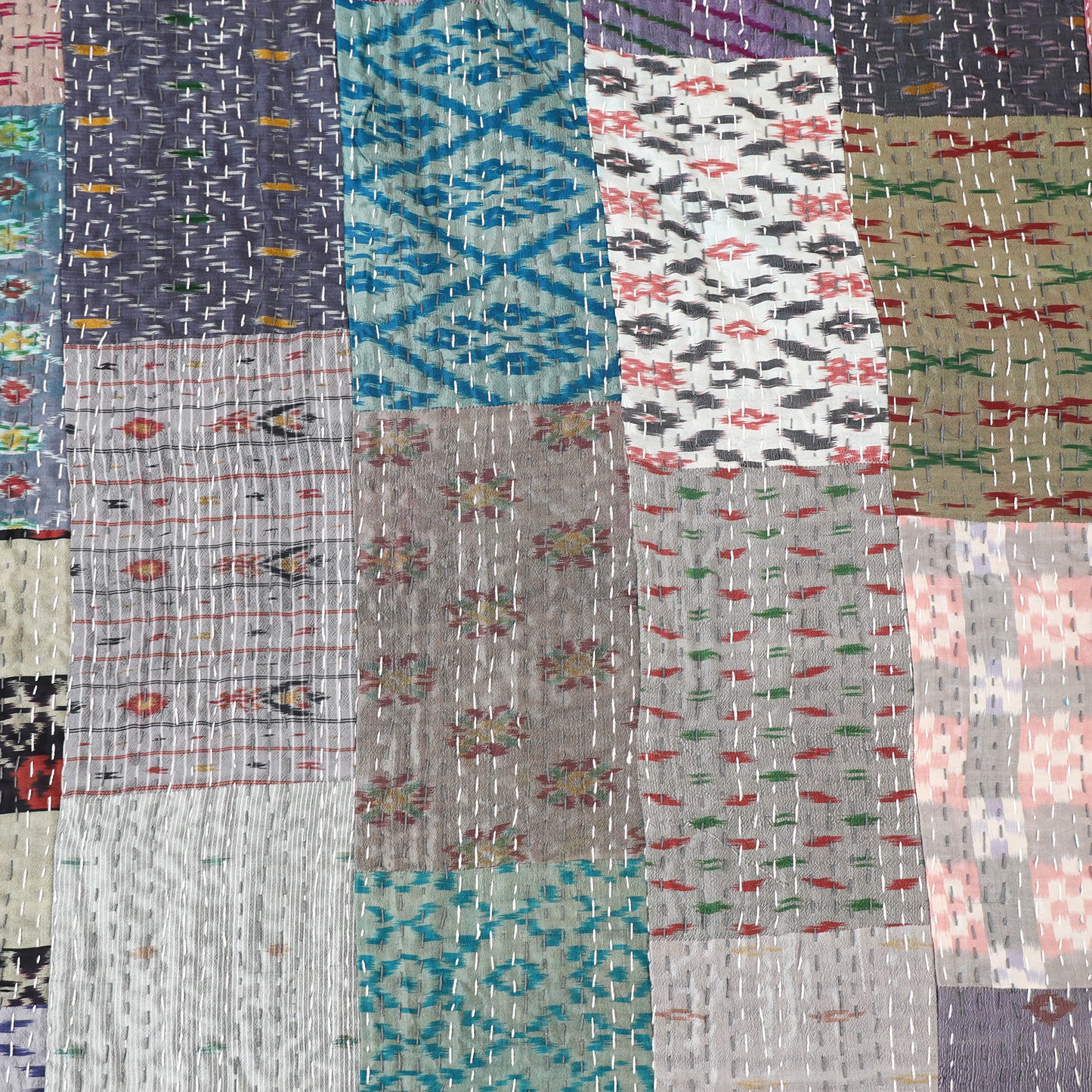 Grey - Khambadiya Tagai Patchwork Quilt / Gudri / Blanket 45