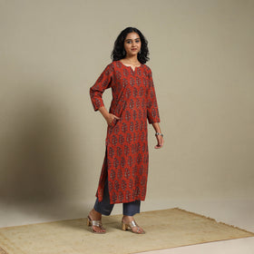 Block Print Natural Dyed Cotton Straight Ajrakh Kurta 09