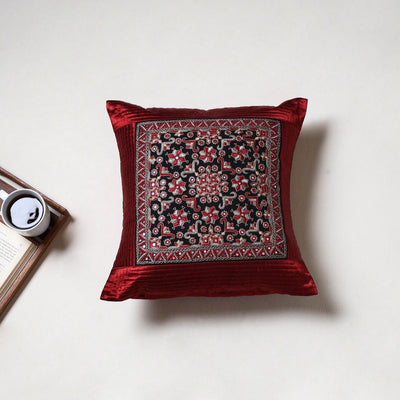 Kutch Pakko Fuldi Hand Embroidery Cushion Cover (16 x 16 in) 19