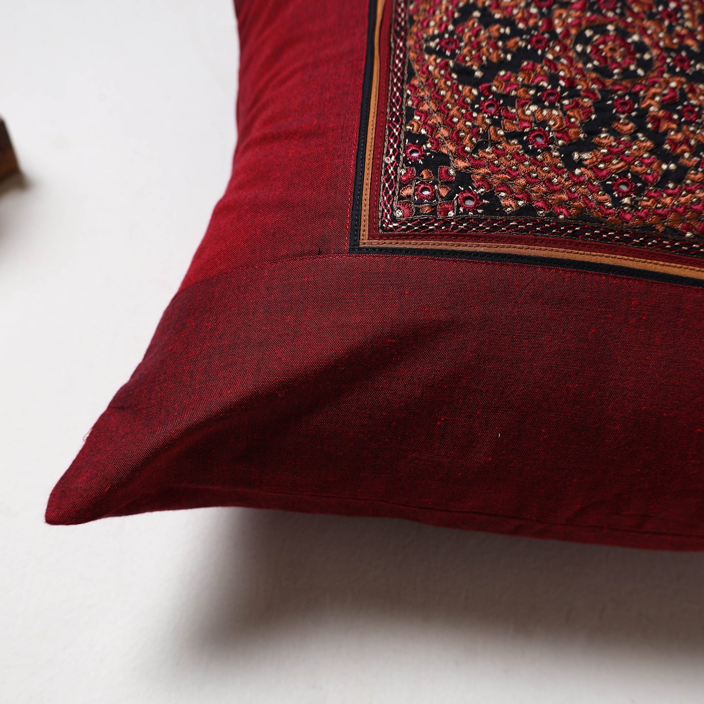 Kutch Neran Hand Embroidery Cushion Cover (16 x 16 in) 16