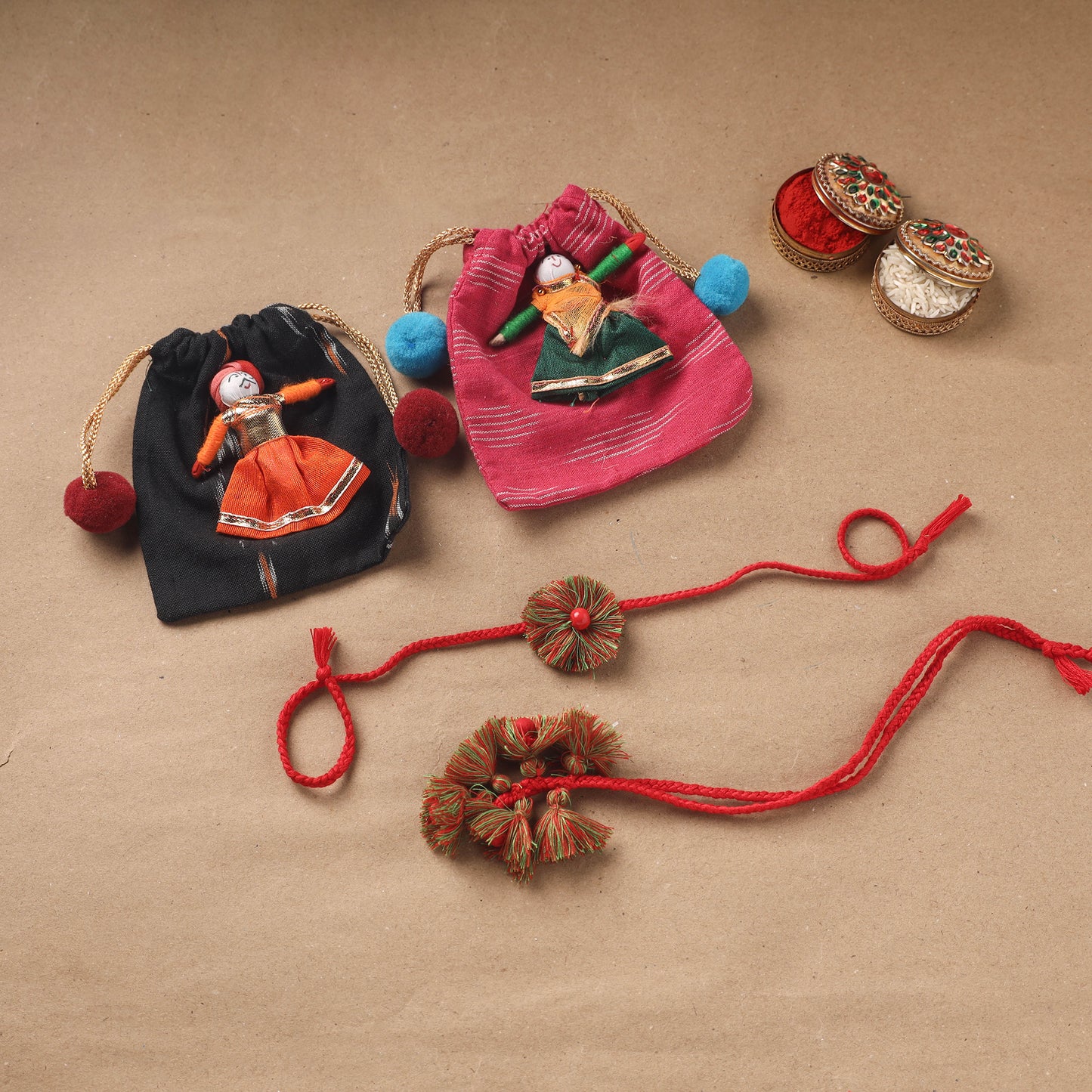 Handmade Thread Work Rakhi with Lumba Set 10