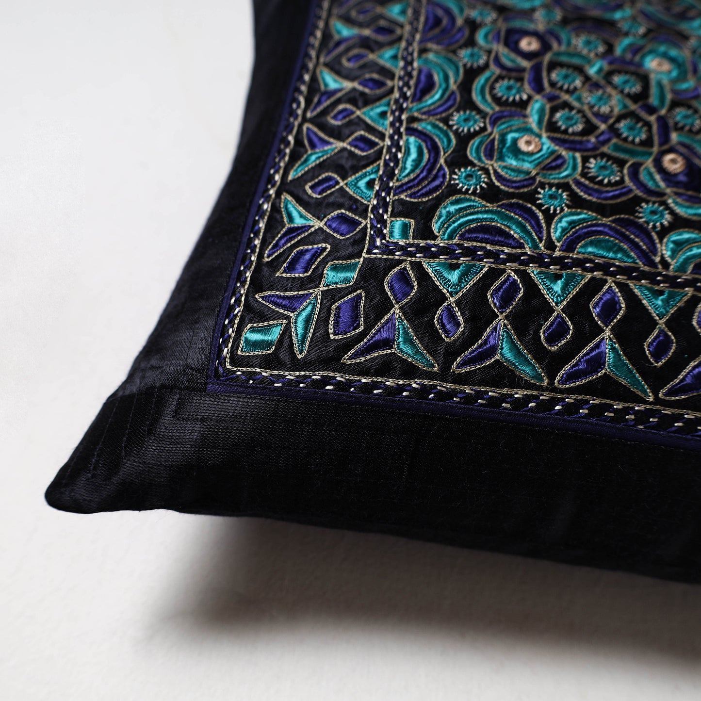 Kutch Pakko Hand Embroidery Cushion Cover (12 x 12 in) 05