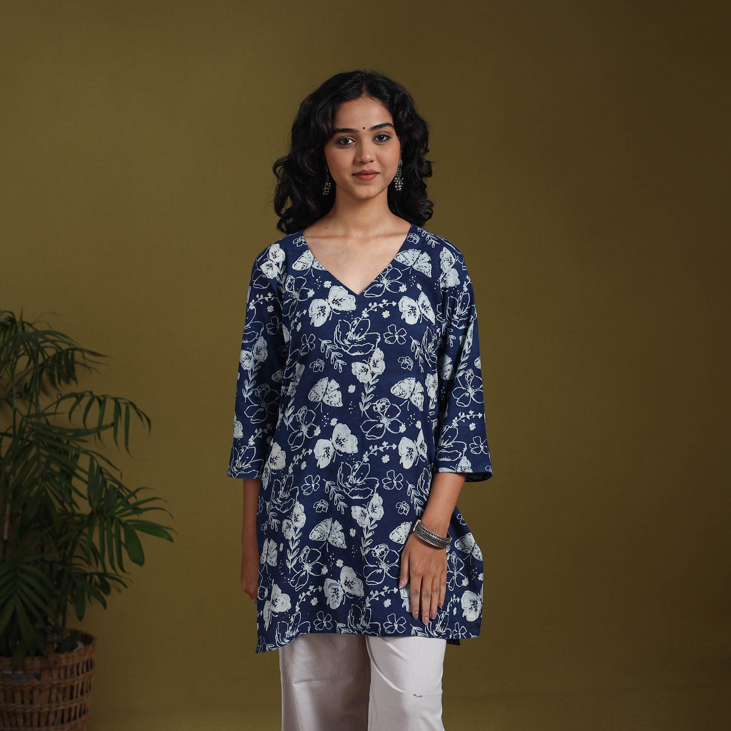 Blue - natural dyed indigo cotton short bagru kurta 13