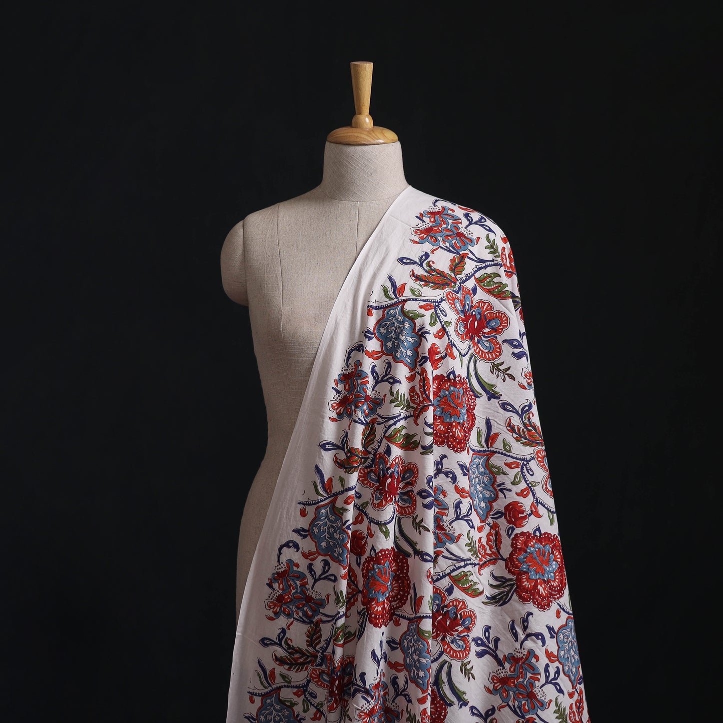 Sanganeri Hand Block Print Cotton Fabric 08