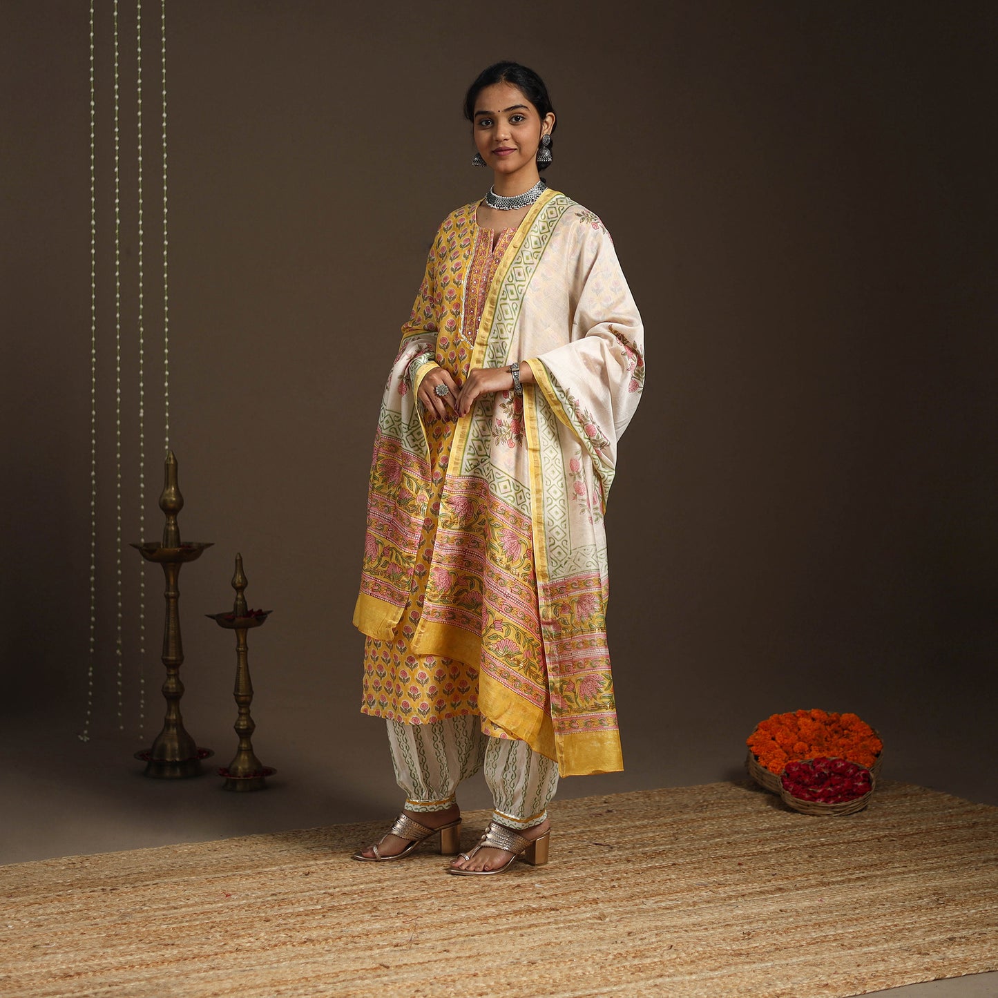 Yellow - gota work chanderi silk sanganeri kurta set (set