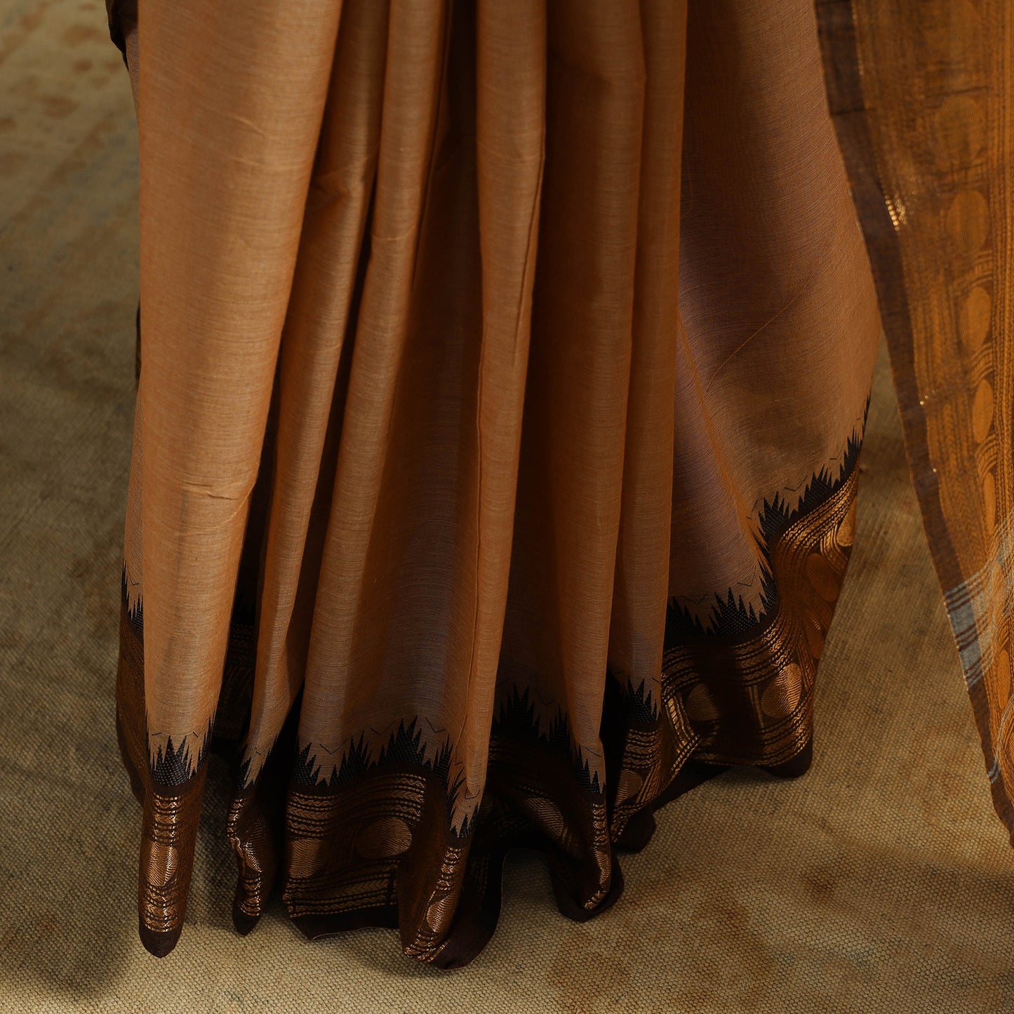 Brown Kandangi Chettinad Cotton Saree with Zari Border