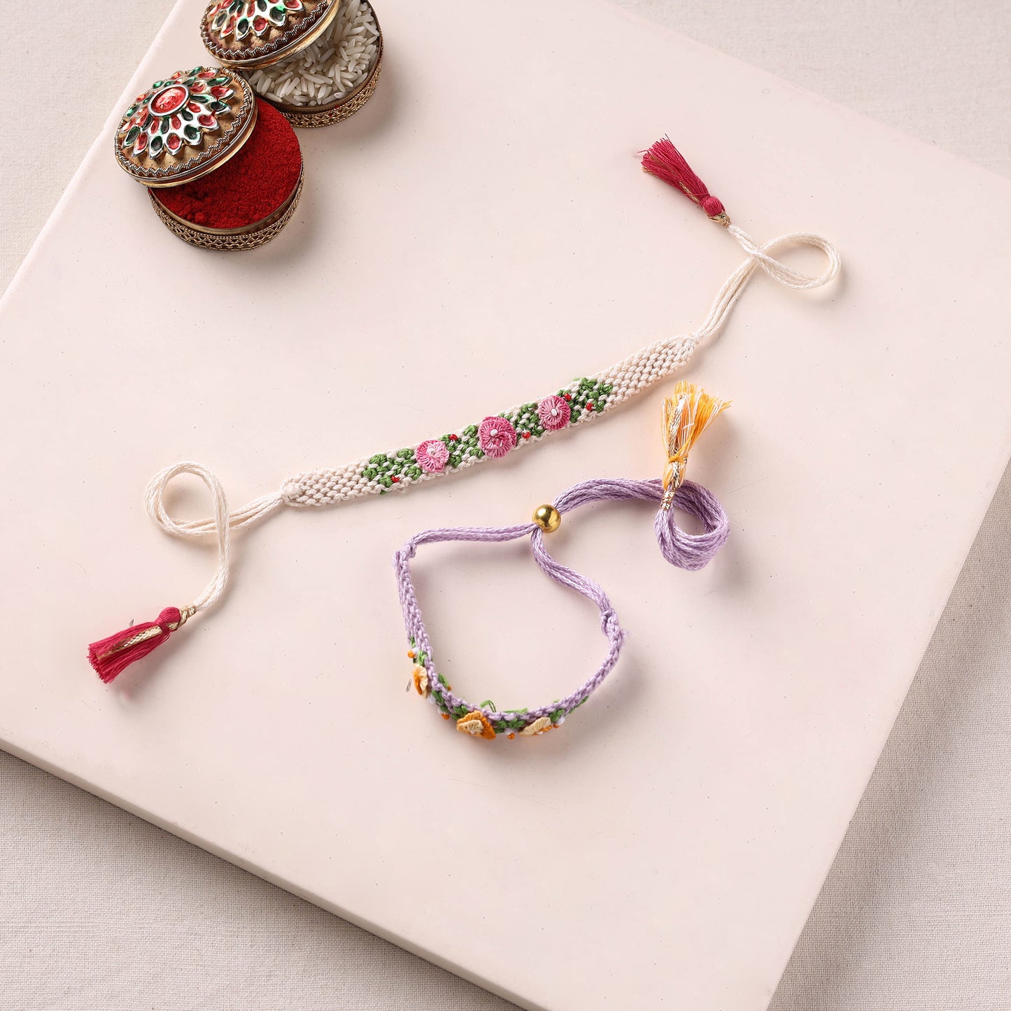 Flower Handmade Crochet Work Bhaiya Bhabhi Rakhi Set 02