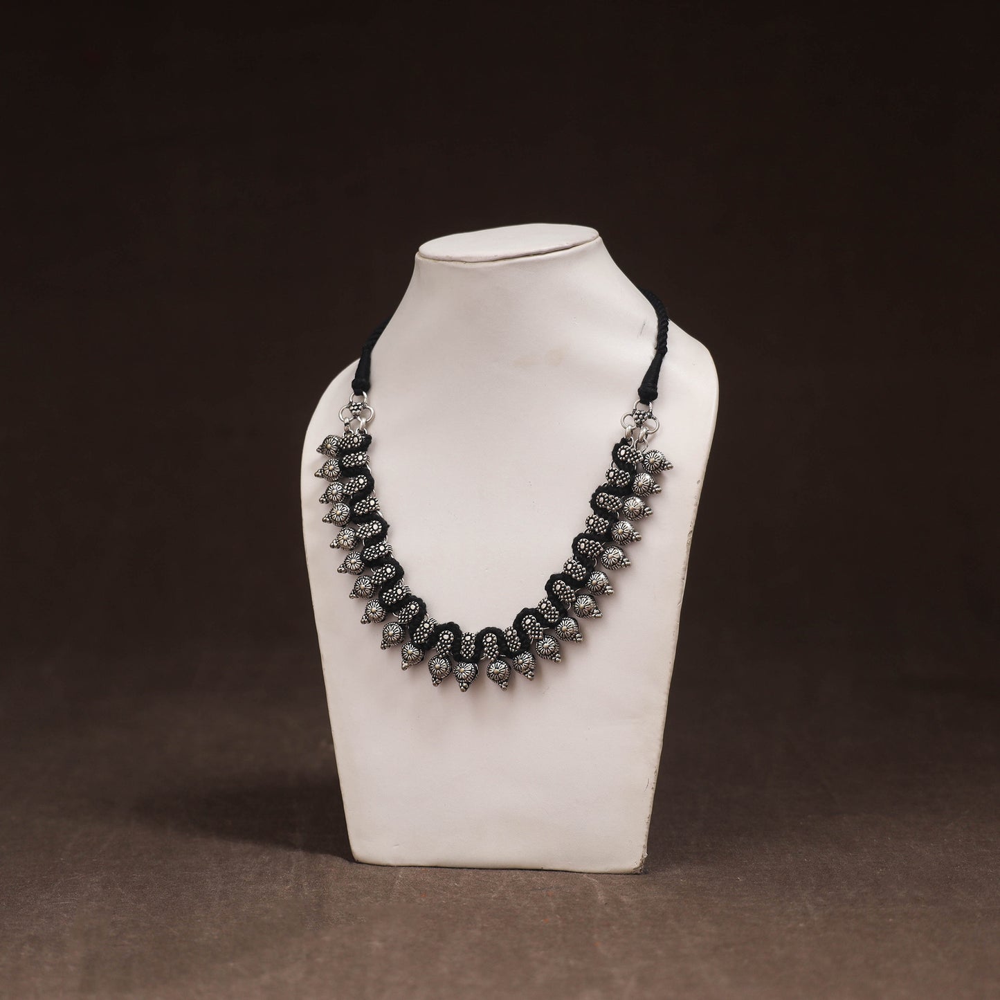 Patwa Threadwork Choker Necklace by Kailash Patwa 40