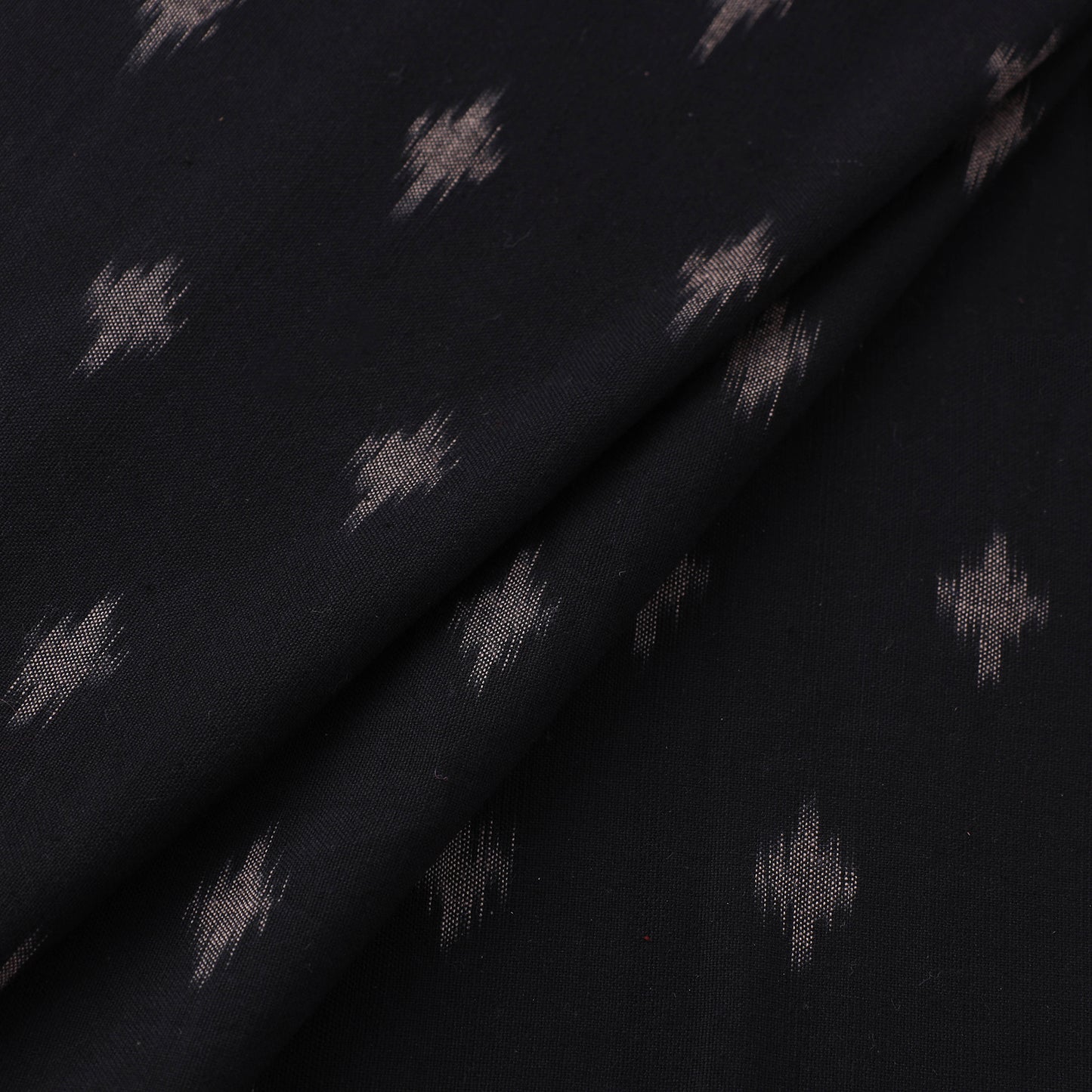 Handloom Cotton Pochampally Ikat Fabric with Kalamkari Border 01