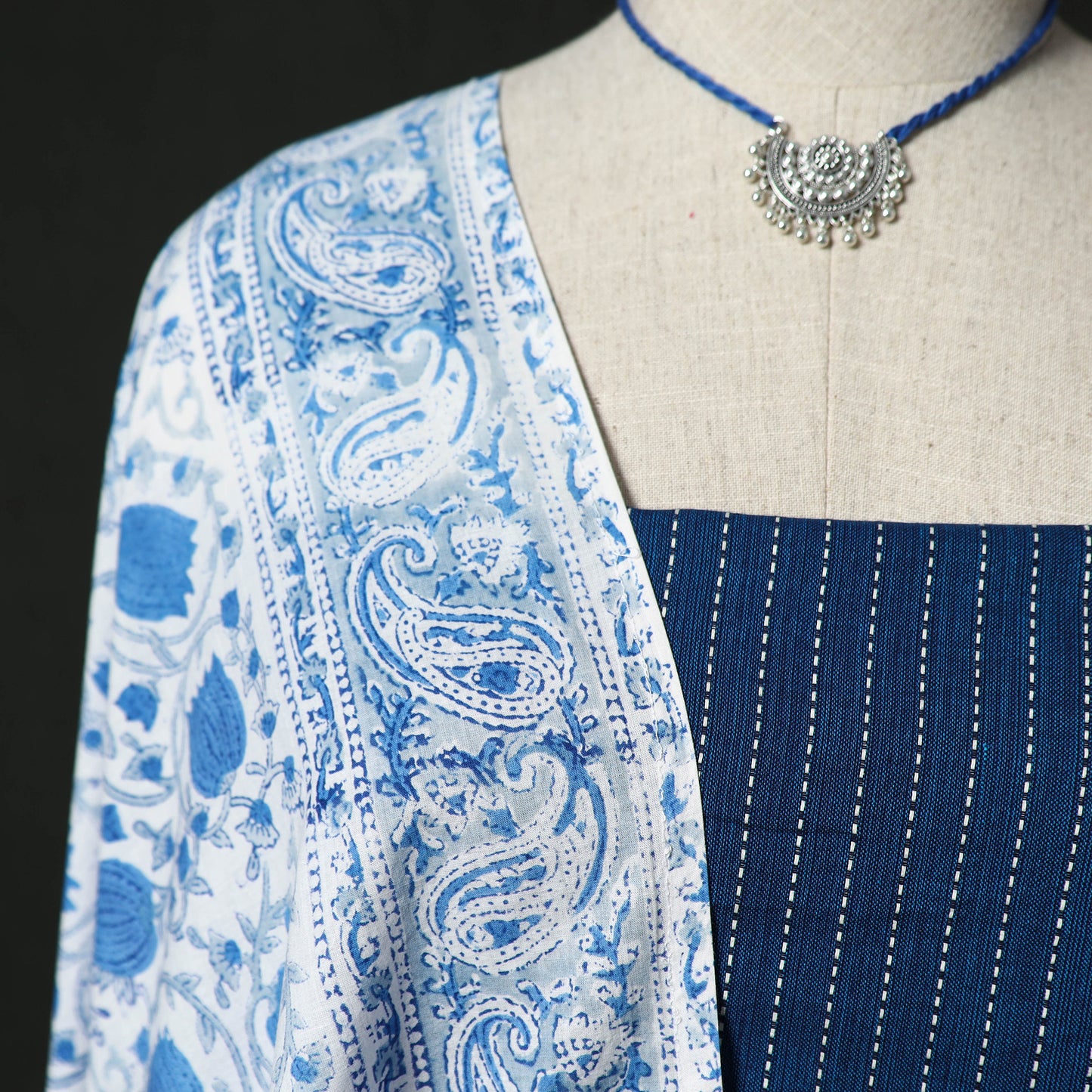 Jacquard Woven 2pc Cotton Unstitched Dress Material Kurta Set with Jewellery 01
