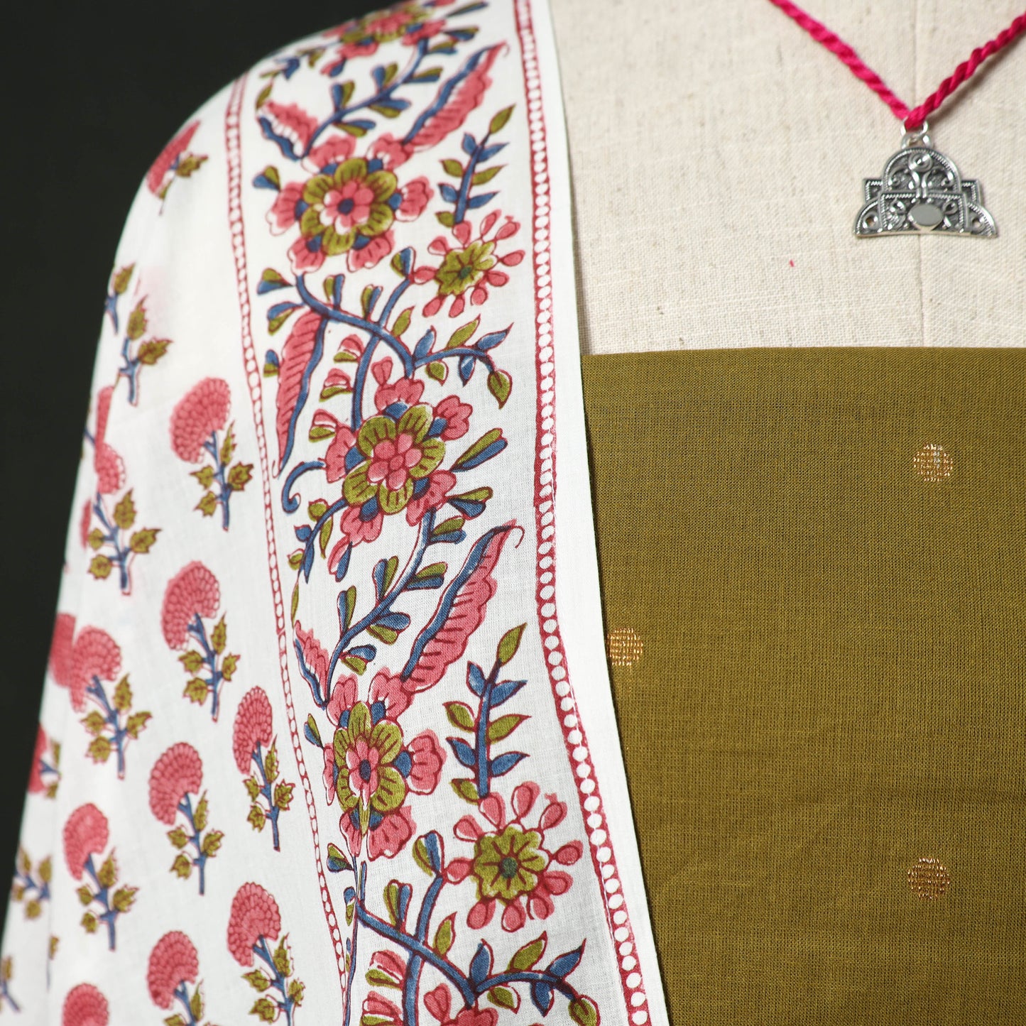 Jacquard Woven 2pc Cotton Unstitched Dress Material Kurta Set with Jewellery 10