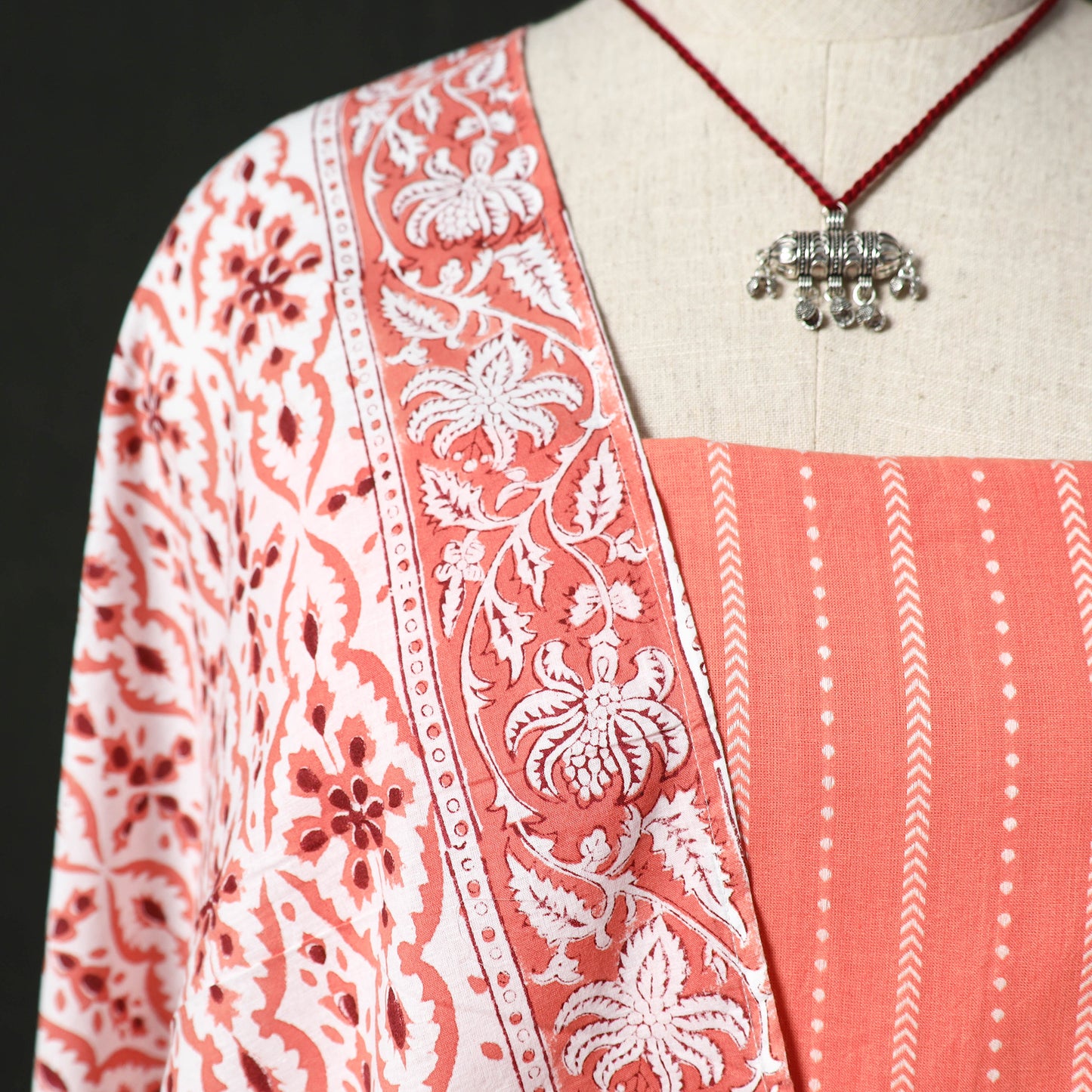 Jacquard Woven 2pc Cotton Unstitched Dress Material Kurta Set with Jewellery 17